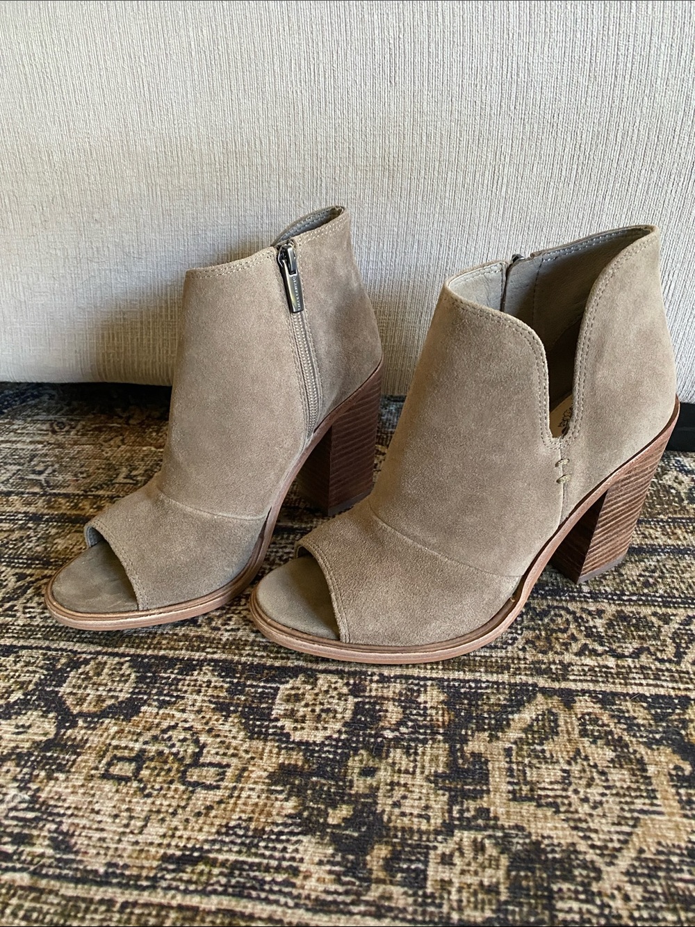 Vince Camuto Prairie Dust Peep-Toe Block Heel Booties